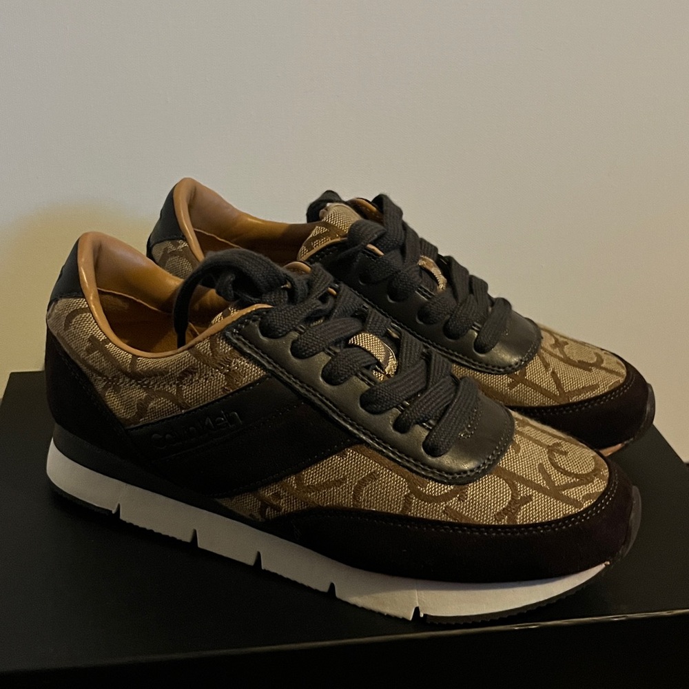 Calvin Klein women sneaker shoes